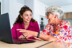 Informatiqueseniors-larochelle - Cours d'informatique pour seniors à La Rochelle et service de dépannage